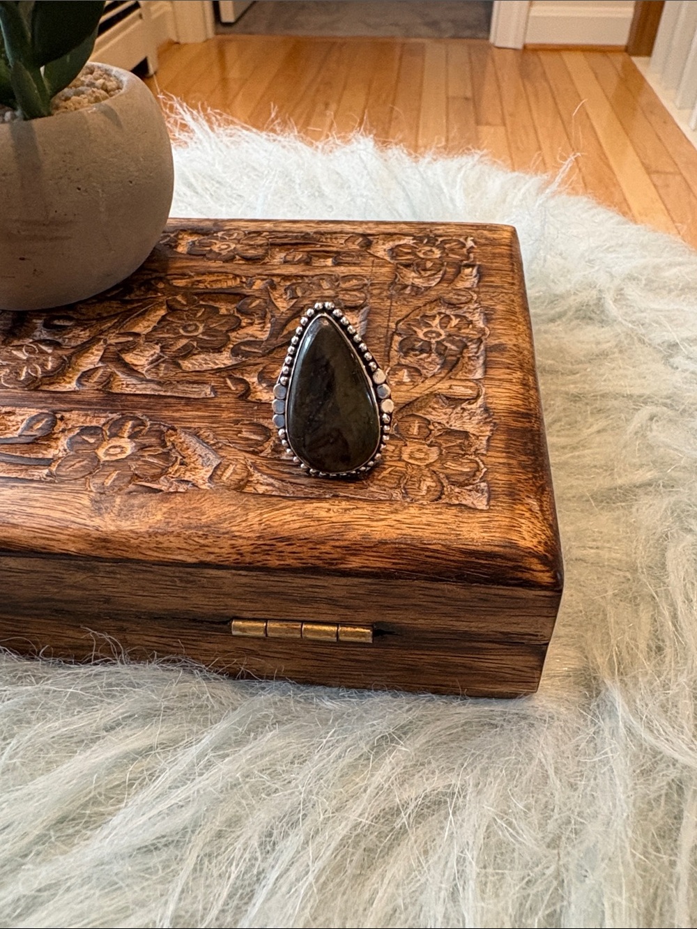 Teardrop Silver Ring with Dark Green Stone